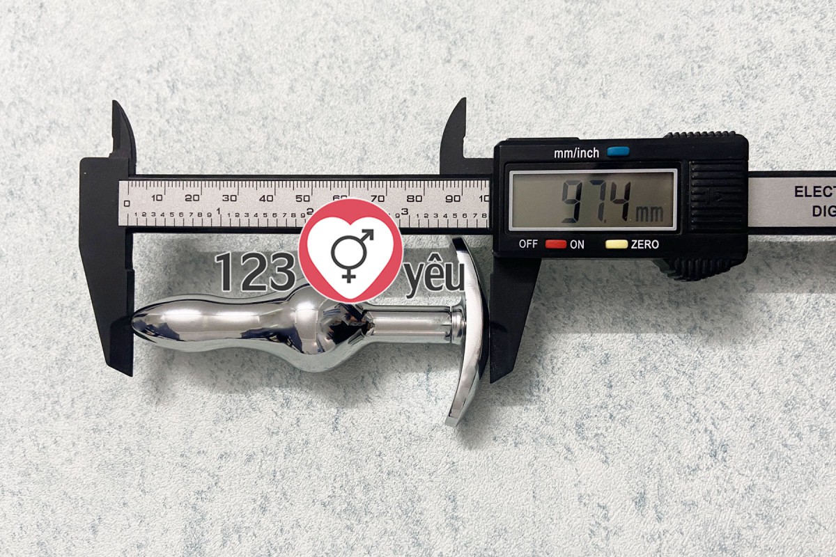 Đồ chơi kích hậu có tay cầm pha lê 5