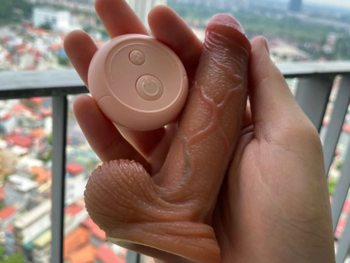 Dương vật giả cỡ nhỏ điều khiển từ xa rung nhiều chế độ