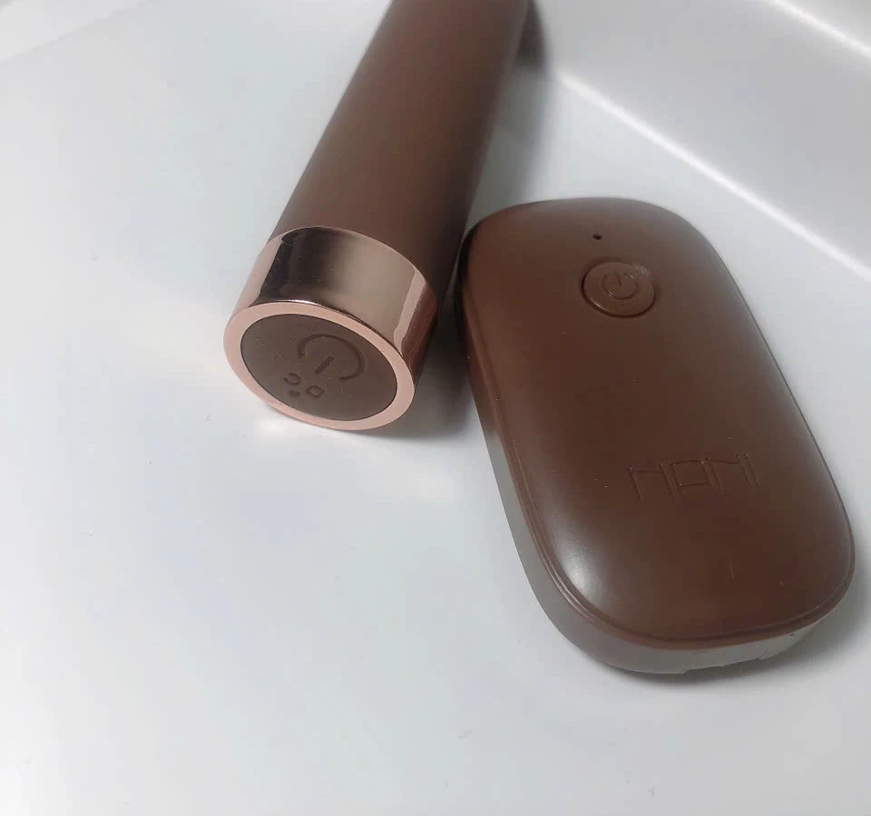 Trứng rung tình yêu điều khiển từ xa pin sạc