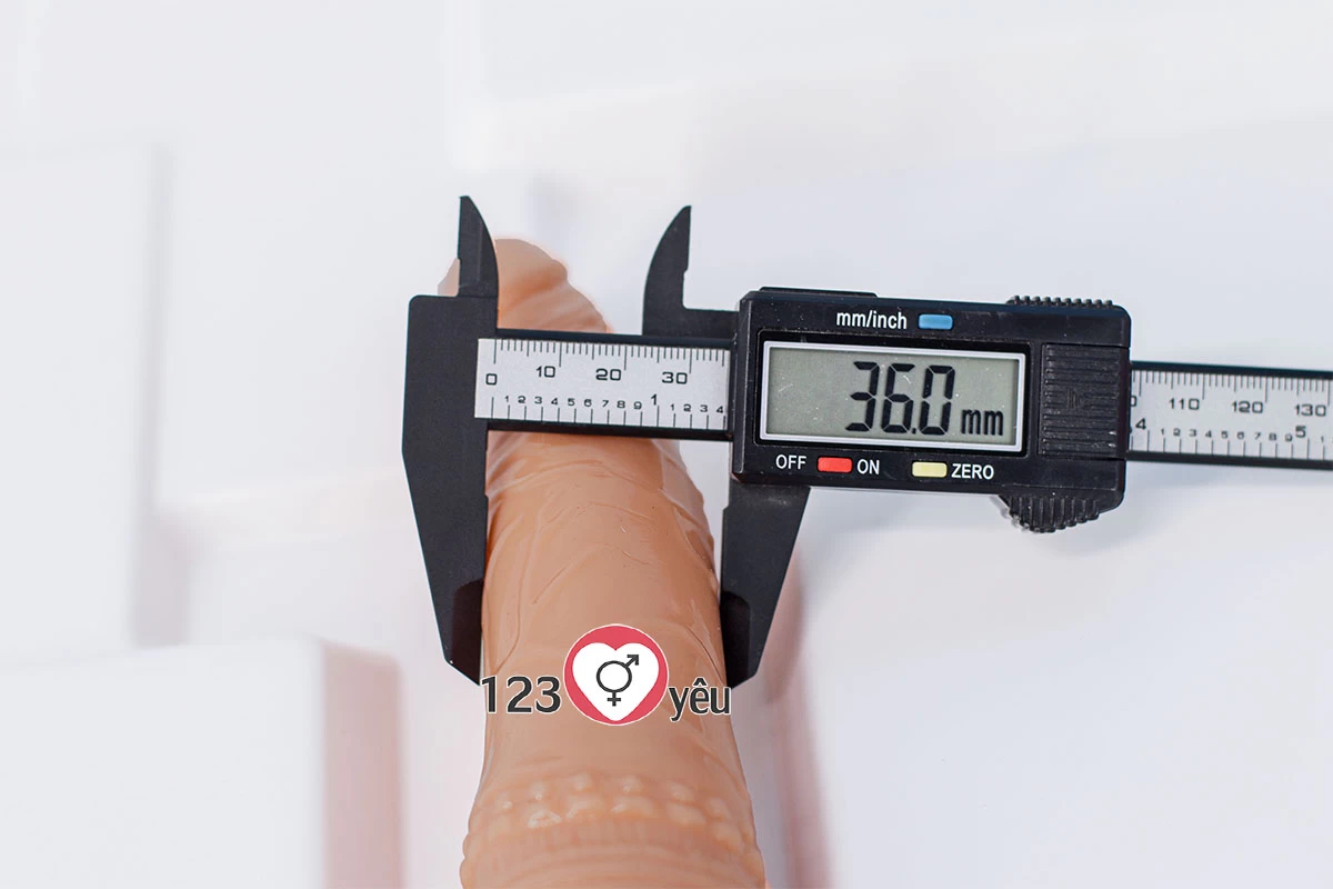 Dương vật giả silicon cong Shaki Sweet