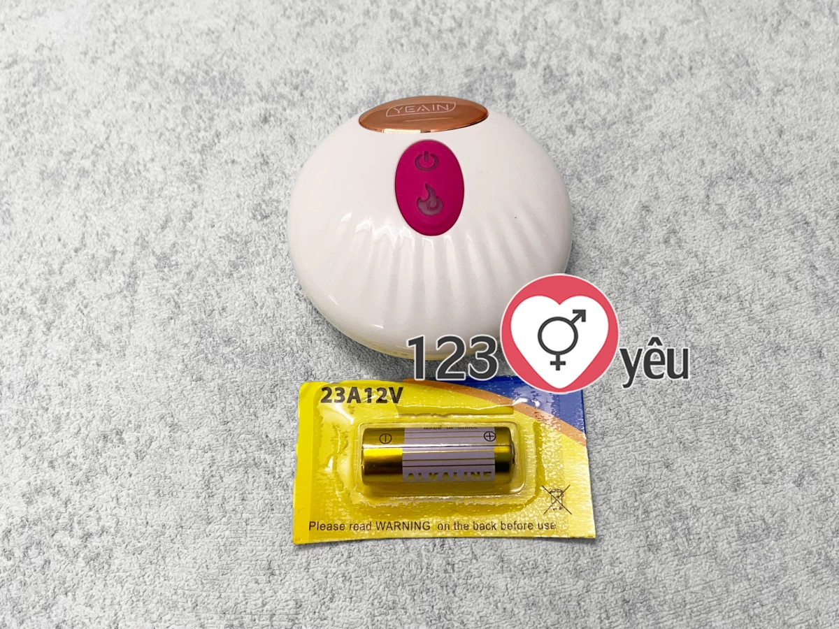 Dương vật giả có đế Real Dildo rung, thụt, phát nhiệt điều khiển từ xa