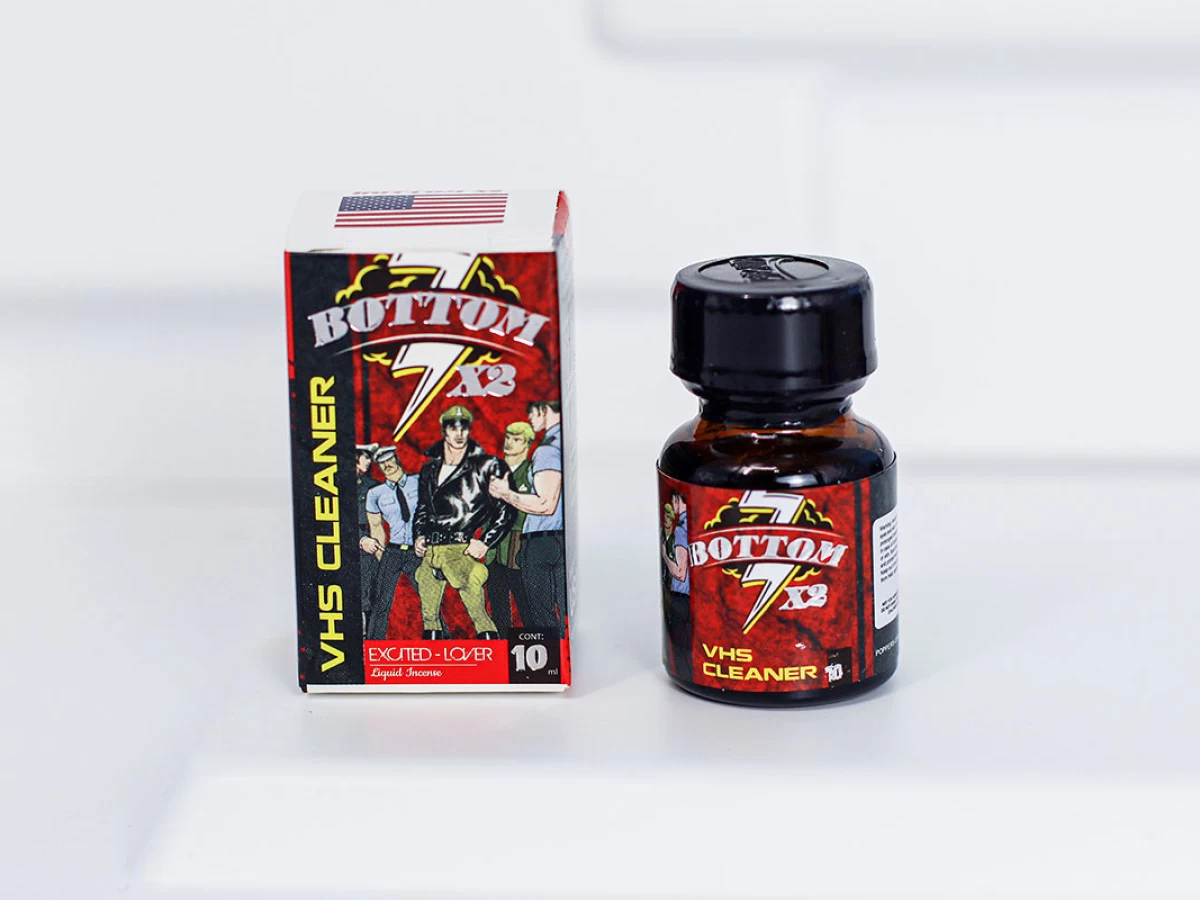 Nước ngửi Popper Bottom X2 10ml tăng cảm gi&aacute;c phấn kh&iacute;ch