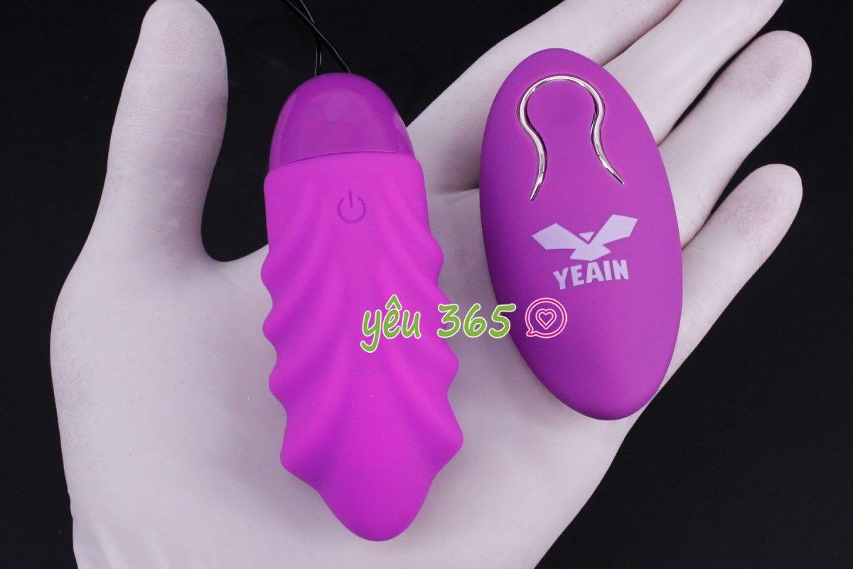 Trứng rung tình yêu Yeain Sakura pin sạc rung mạnh 2