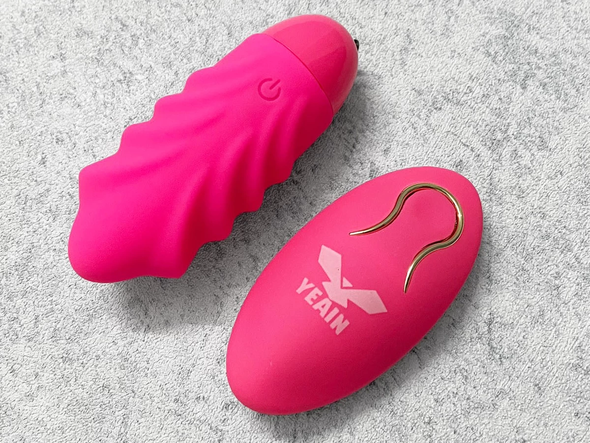 Trứng rung t&igrave;nh y&ecirc;u Yeain Sakura pin sạc rung mạnh