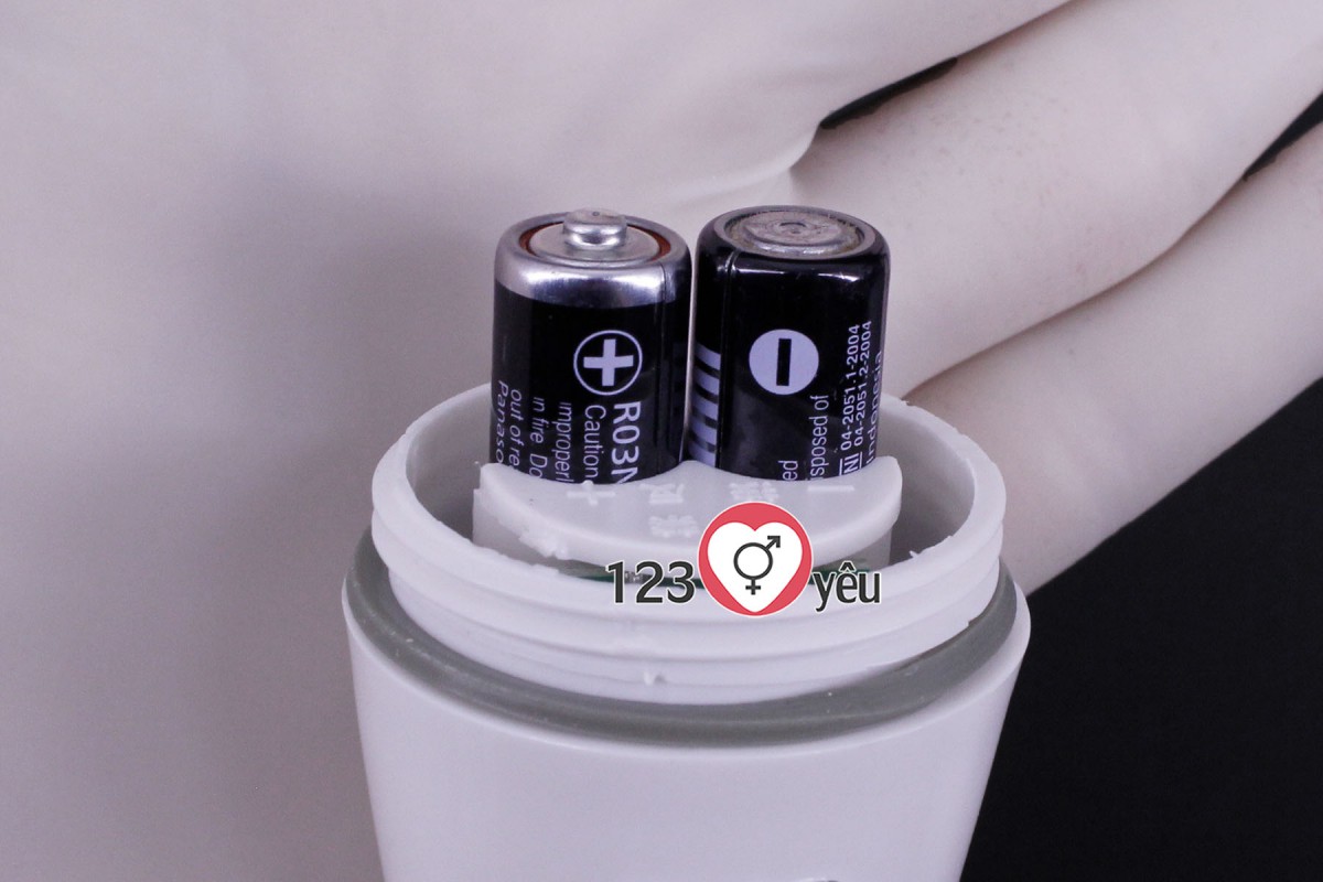 Dương vật giả silicon có rung 7
