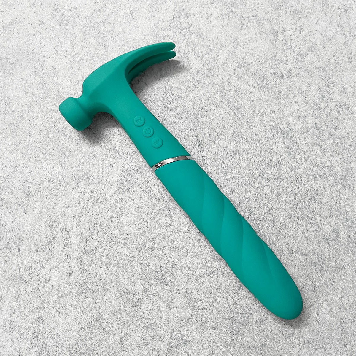 M&aacute;y m&aacute;t xa điểm G ngụy trang chiếc b&uacute;a Sweet Hammer