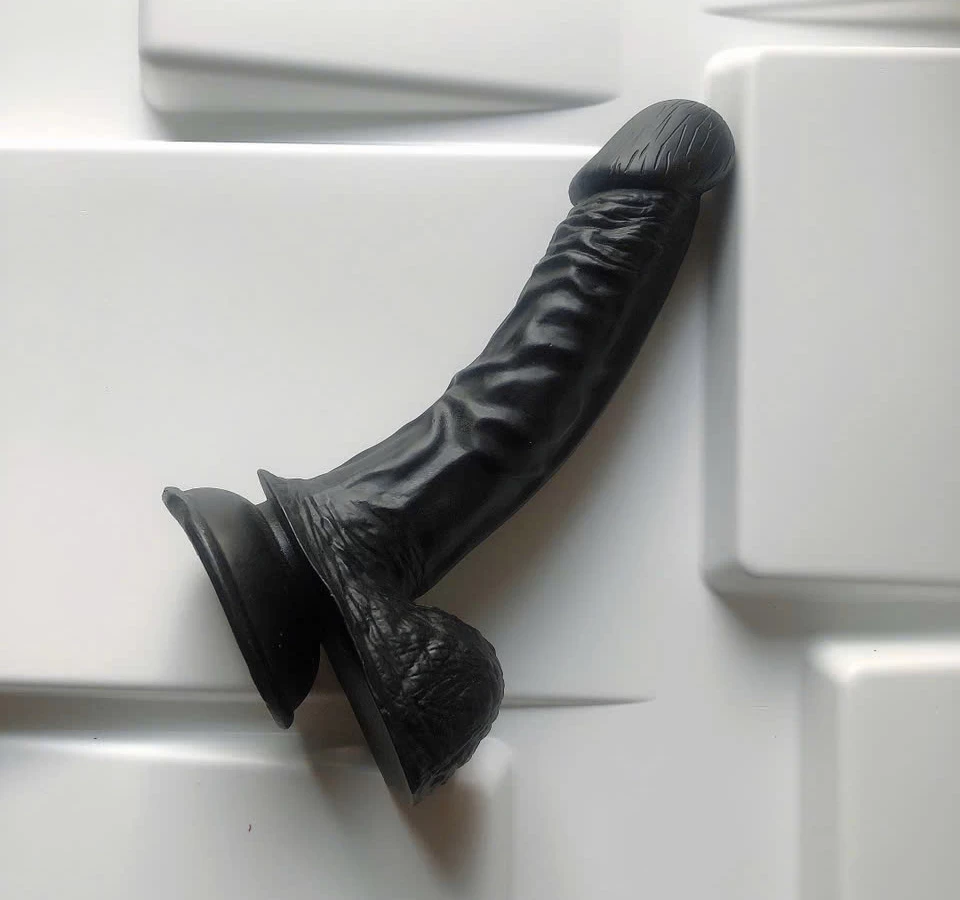 Dương vật giả có đế không rung 8.5 inch cong